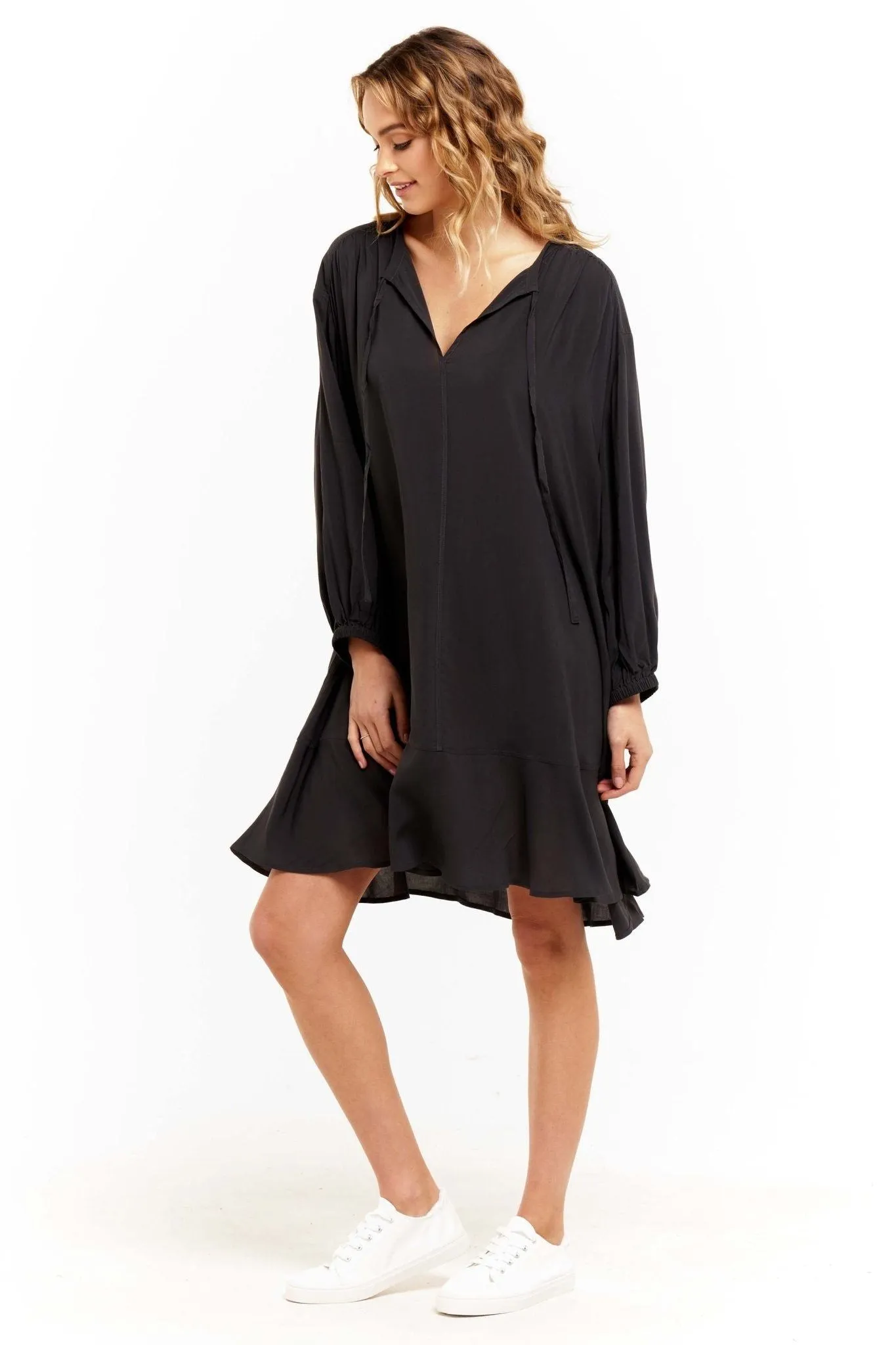 Betty Basics Samara Dress in Petrol Black