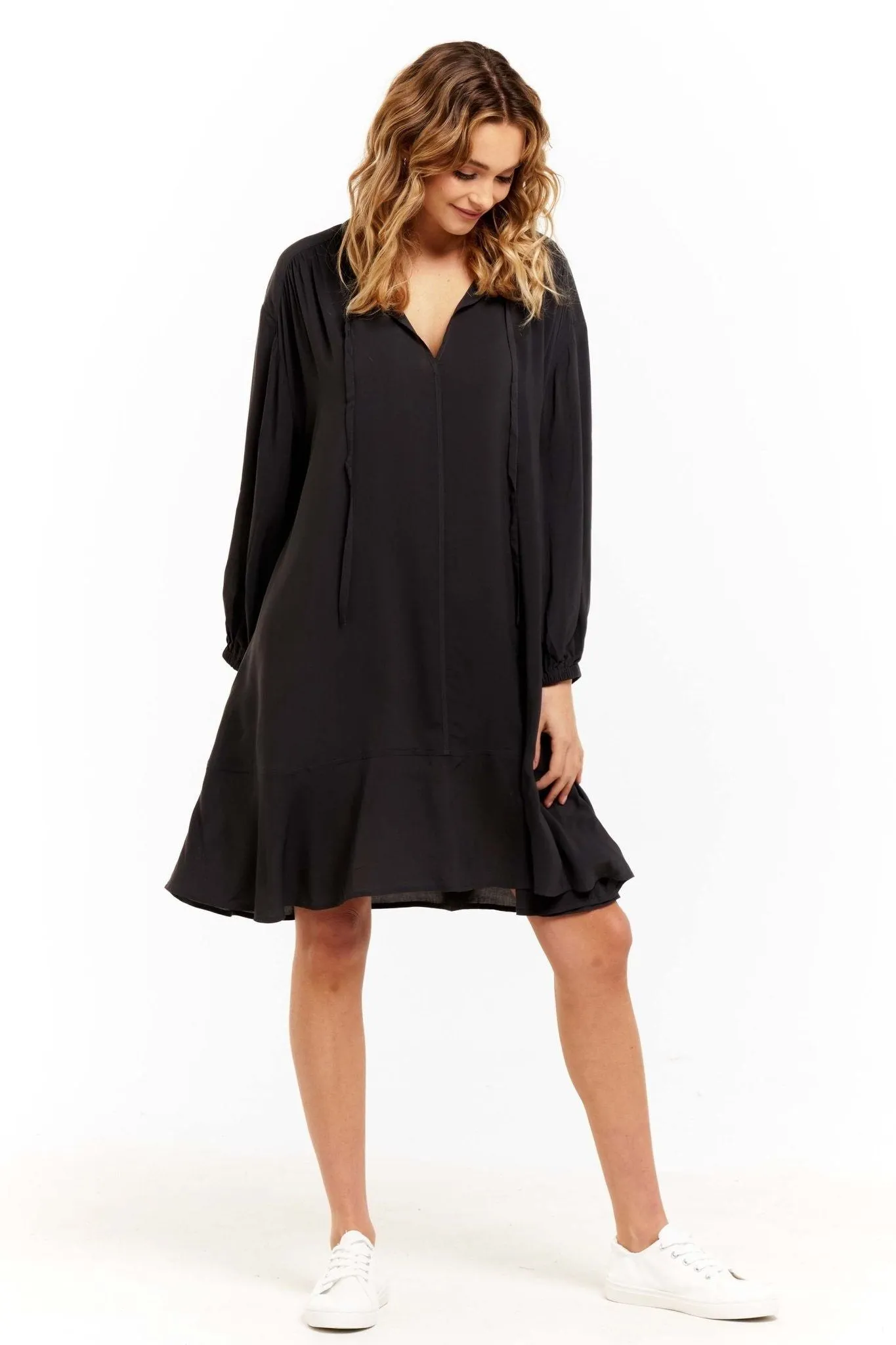 Betty Basics Samara Dress in Petrol Black