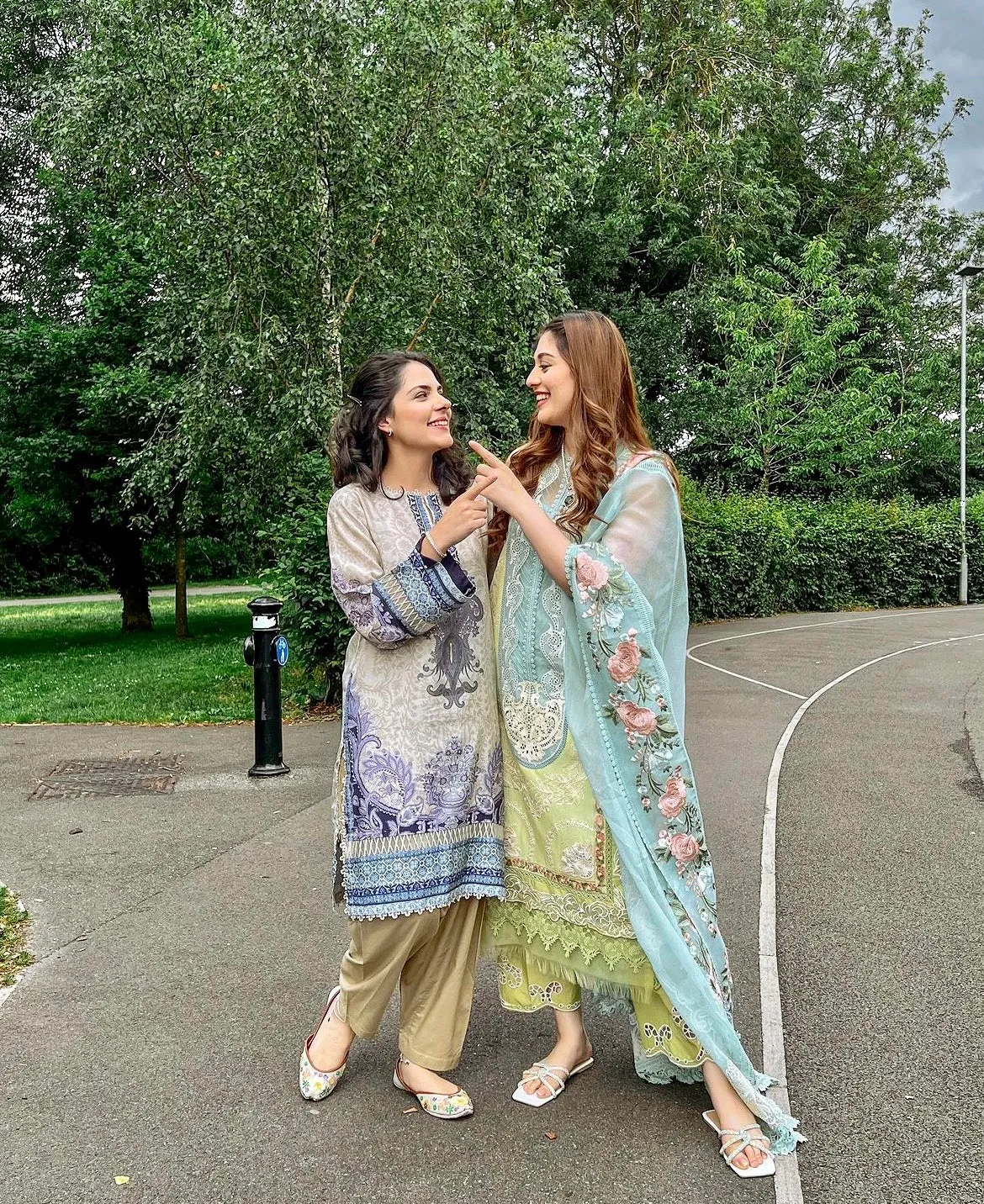 Crimson X Saira Shakira Luxury Lawn Collection – Mountain Love - D6 A