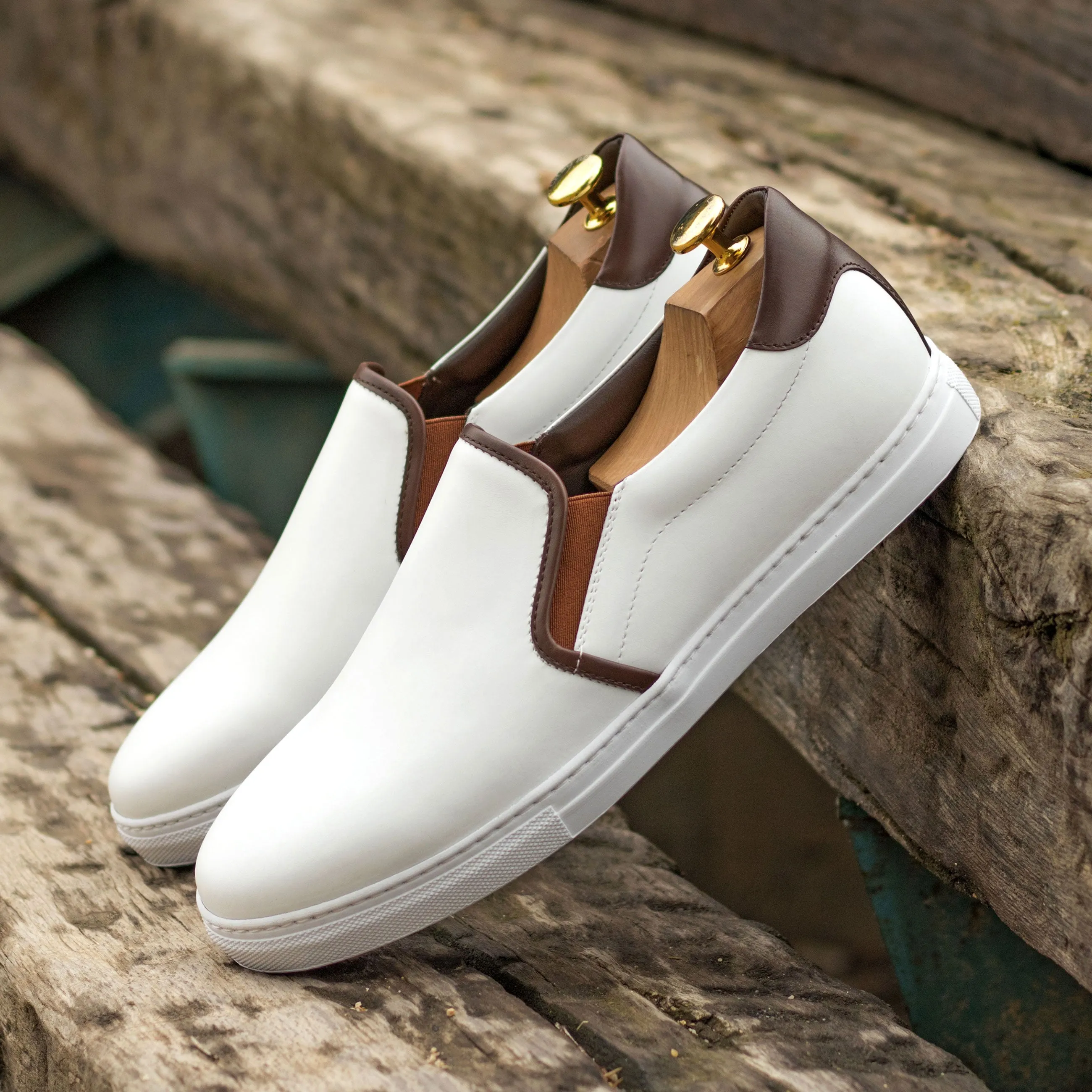 DapperFam Versado in White / Brown Men's Italian Leather Slip On