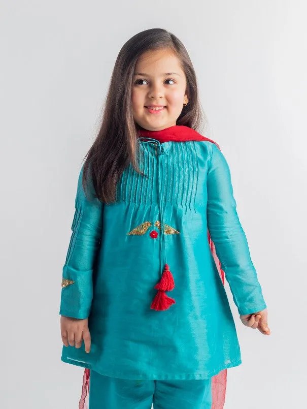 Girls Teal Chanderi Kurta Set With Red Dupatta (Set of 3)