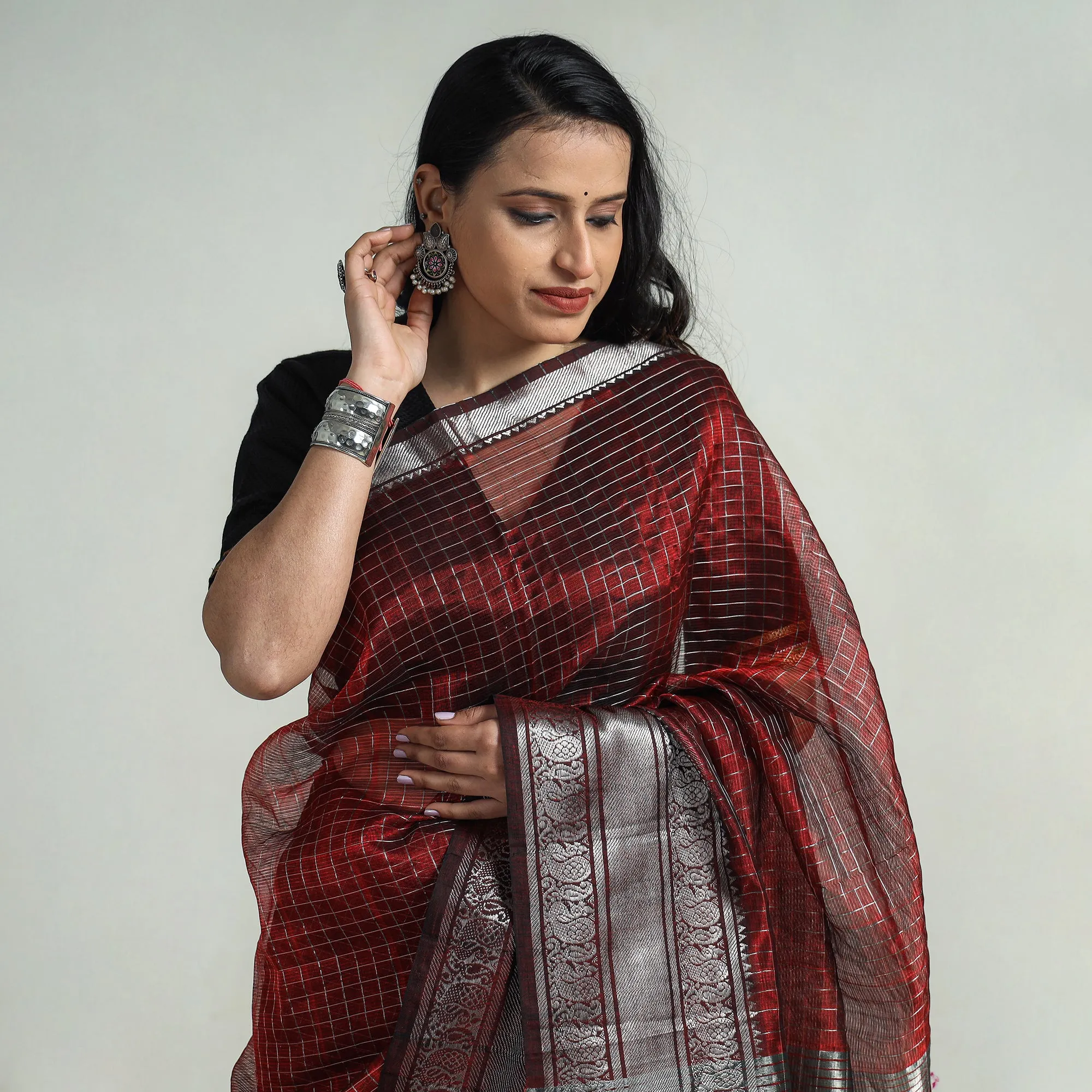 Maroon - Mangalagiri Handloom Silk Cotton Small Check Saree with Zari Border