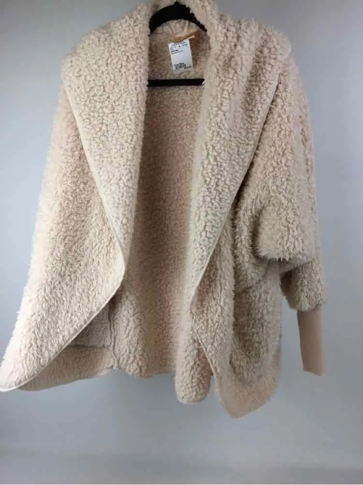 Nordic Beach Size One Size Oatmeal Faux Fur Coat