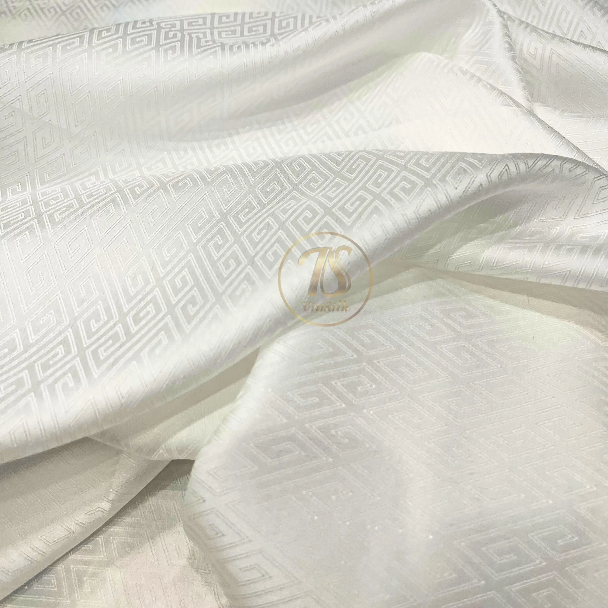 PATTERN MULBERRY SILK fabric by the yard - White pattern silk - Handmade silk – Sewing clothes – Silk for sewing - Gift for men