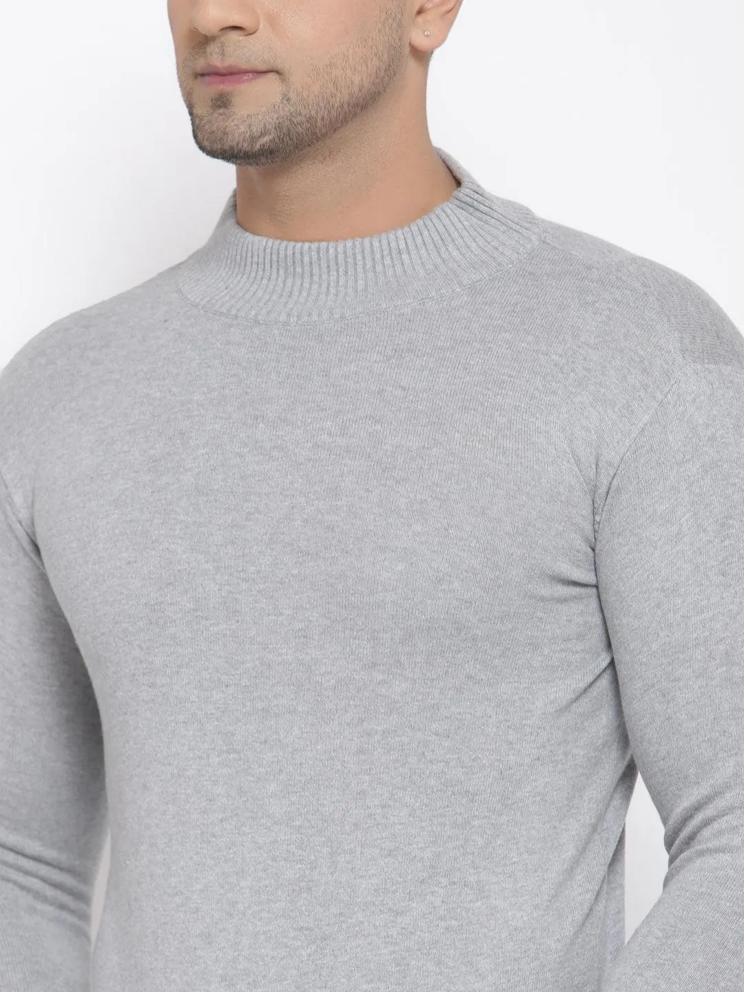 Style Quotient Men Solid Grey Knitted Regular Sweatshirt