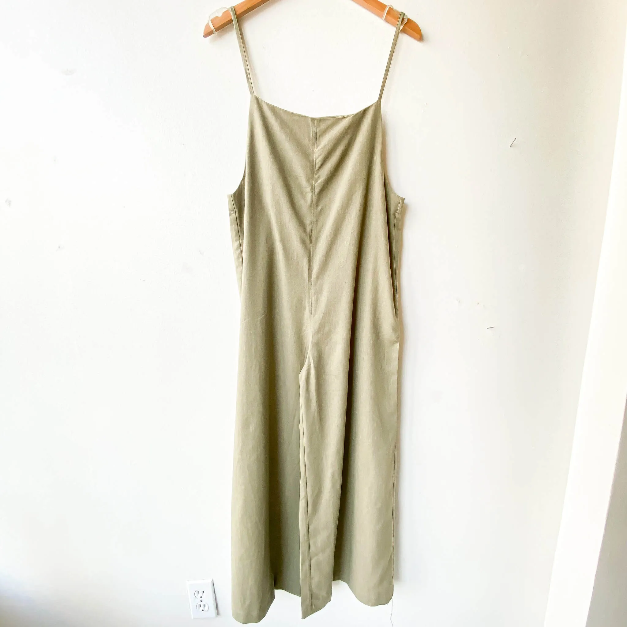 Tri Roots | Linen Jumpsuit