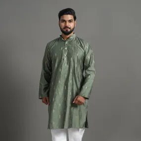 Zari Buti Spun Dupion Viscose Silk Plain Men Kurta 04